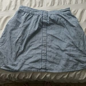 Blue and white stripped skirt M